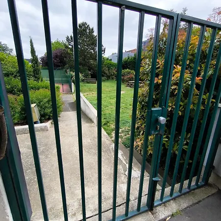 Apartment Le - 4 People - Metro 13 & 14 - Paris *