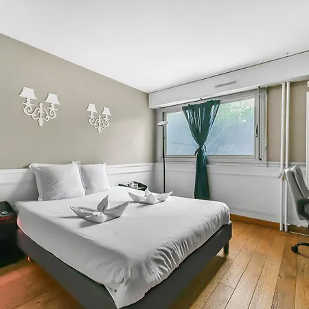 Apartamento Le - 4 People - Metro 13 & 14 - Paris